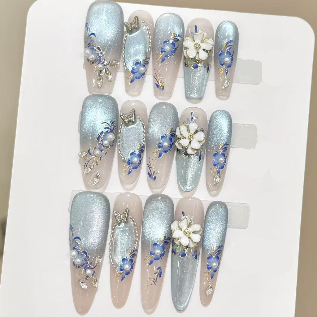 Aqua Floral Whisper
