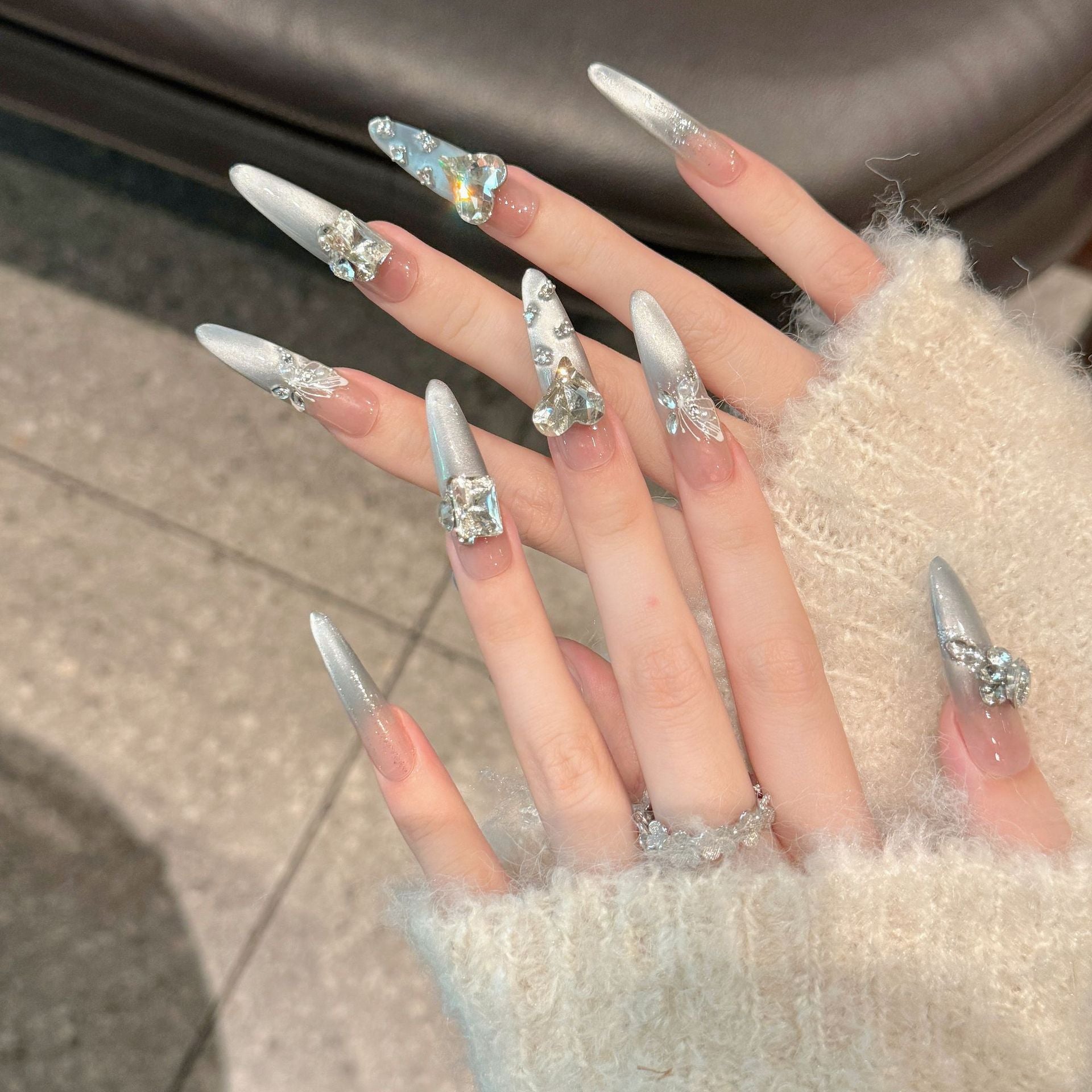 Silver Crystal Gradient