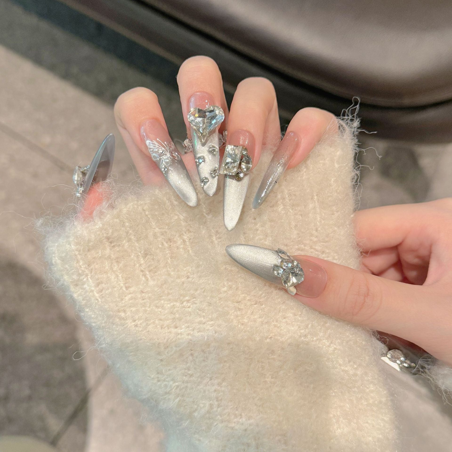 Silver Crystal Gradient