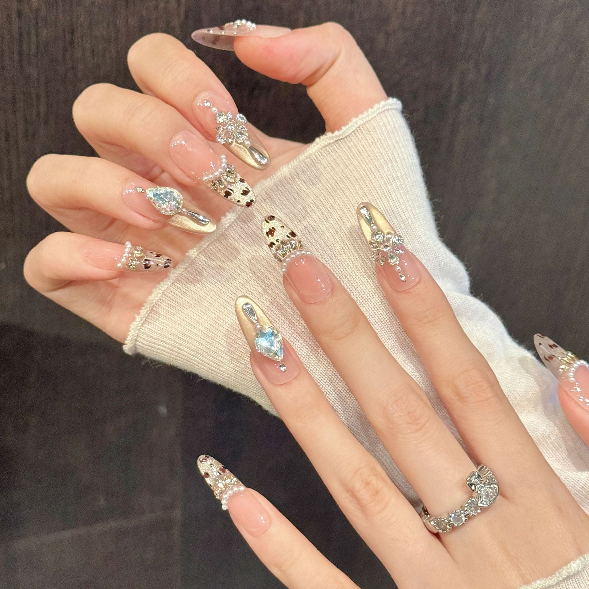 Blush Leopard Jewel