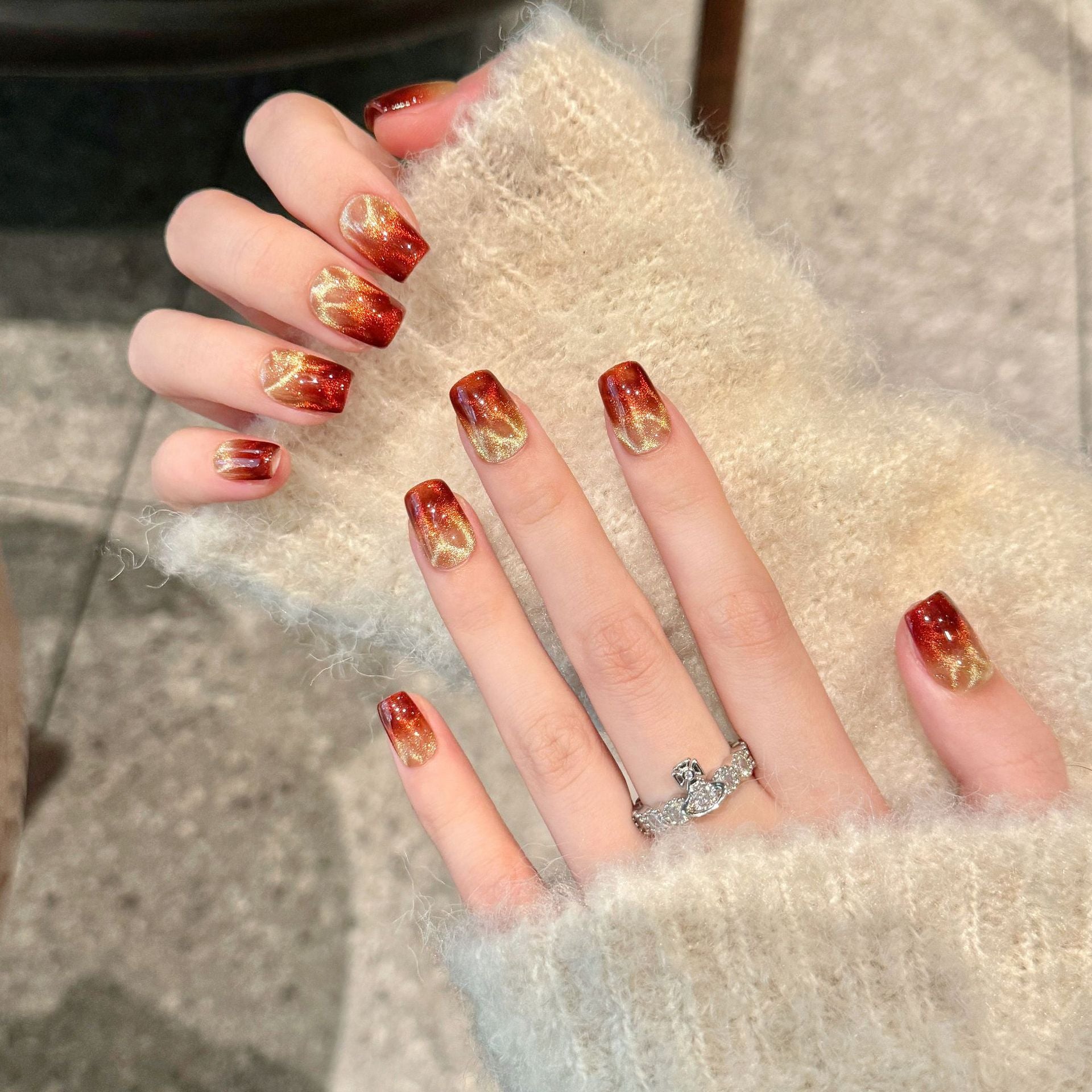 Amber Flame Cat-Eye Ombre